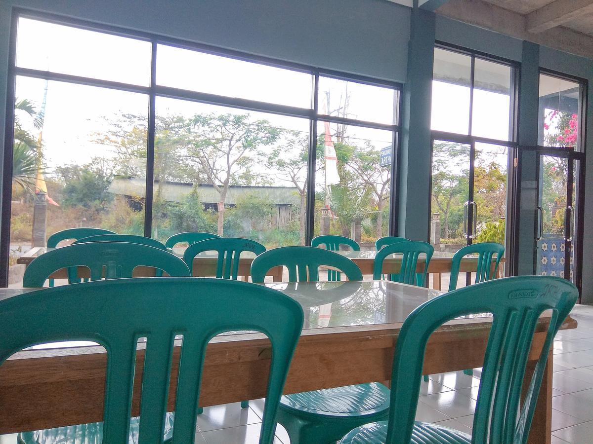 Penginapan Artha Praya Buitenkant foto