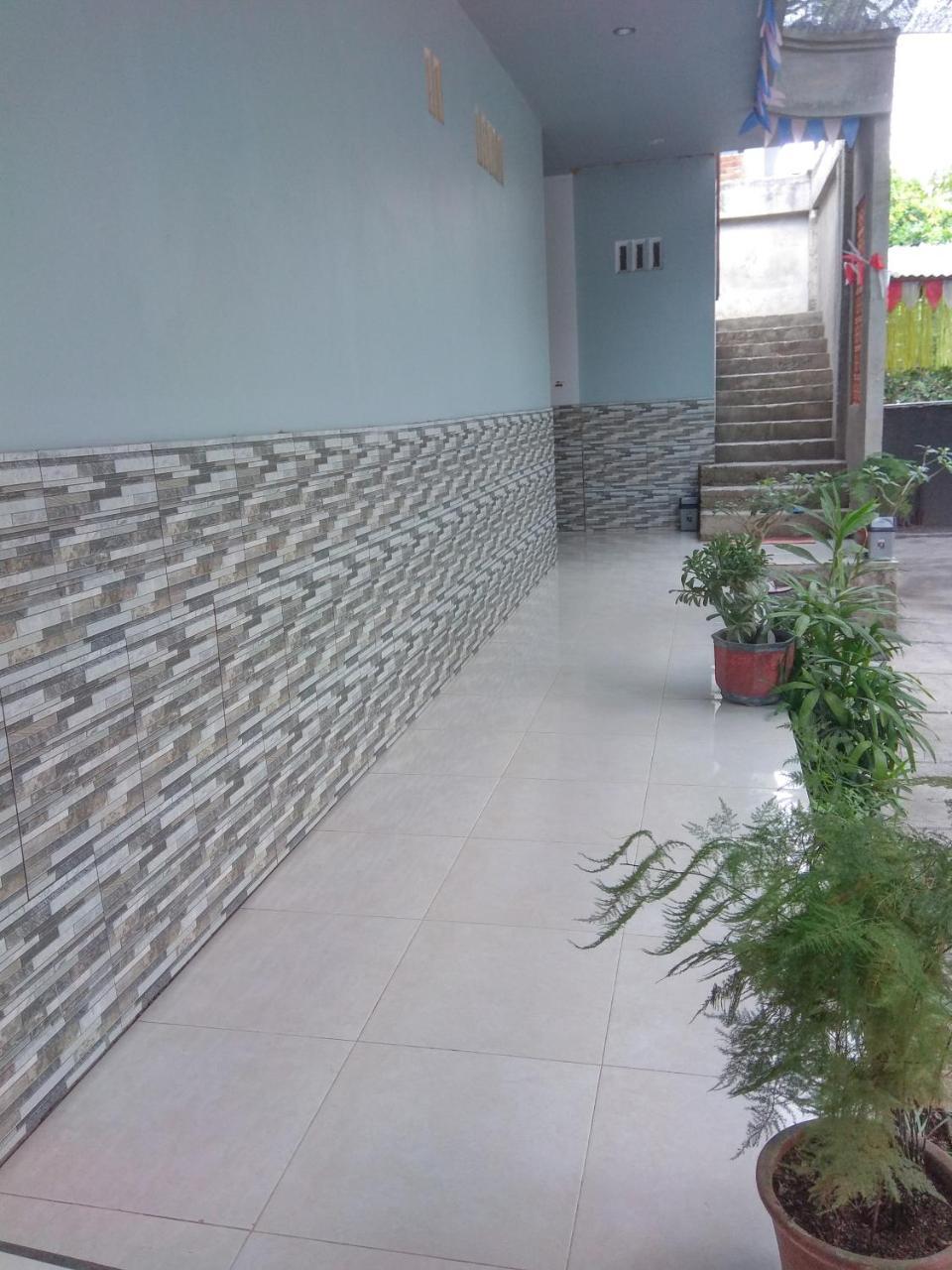 Penginapan Artha Praya Buitenkant foto